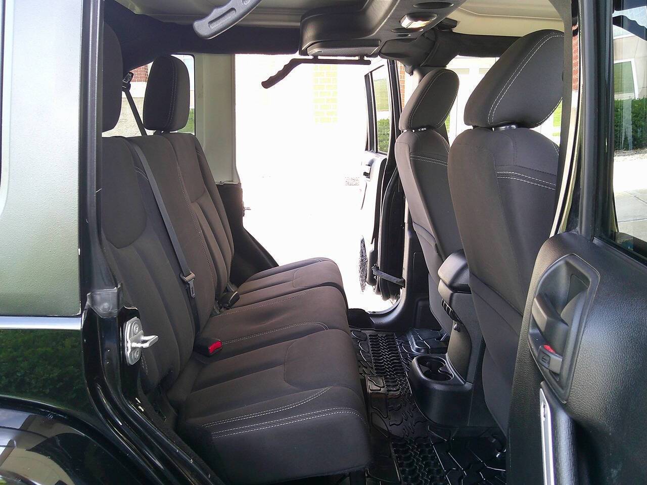Photo 12