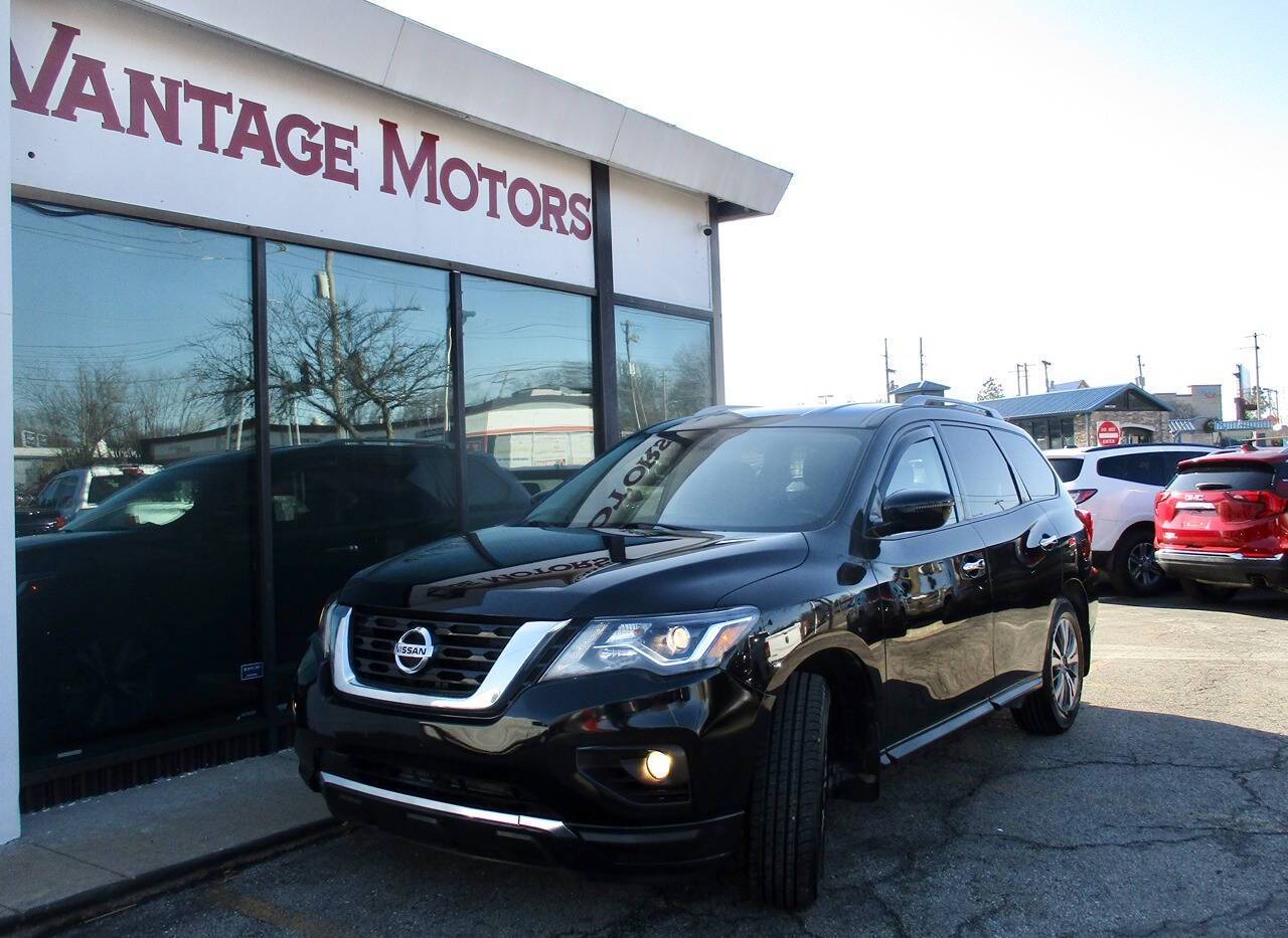 2020 Nissan Pathfinder SV — SUV — 111,448 mi — Raytown, MO