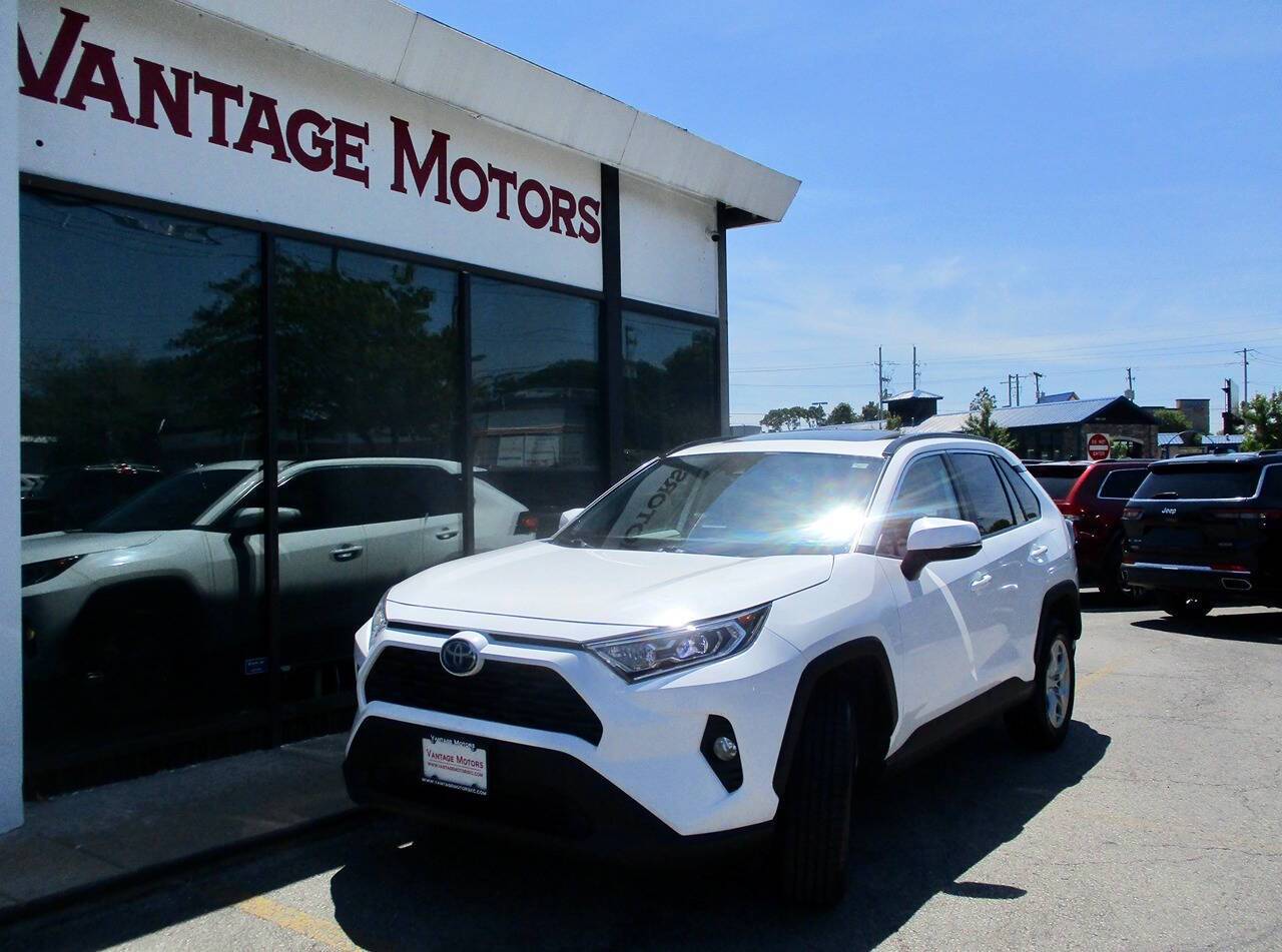 2020 Toyota RAV4 Hybrid XLE — SUV — 81,148 mi — Raytown, MO