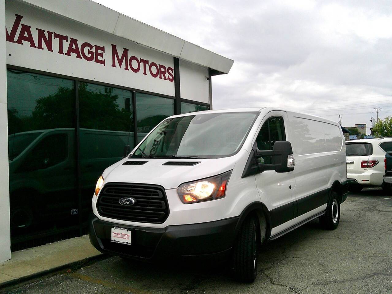 2019 Ford Transit Cargo Van T-250 — Cargo Van — 175,726 mi — Raytown, MO