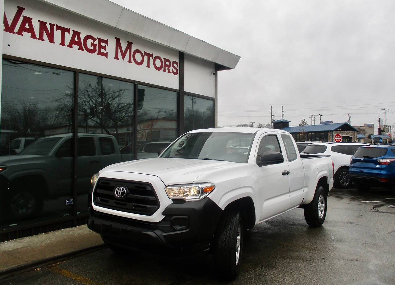 2017 Toyota Tacoma SR — Pickup Truck — 105,769 mi — Raytown, MO