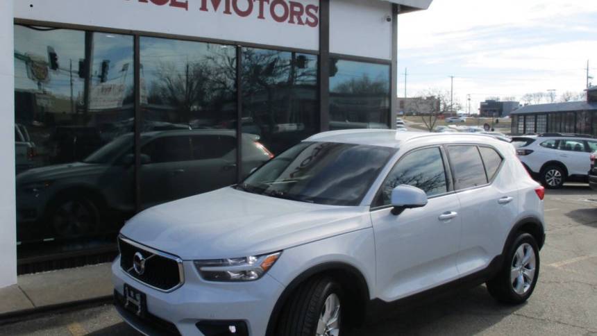 2022 Volvo XC40 Momentum — SUV — 55,229 mi — Raytown, MO