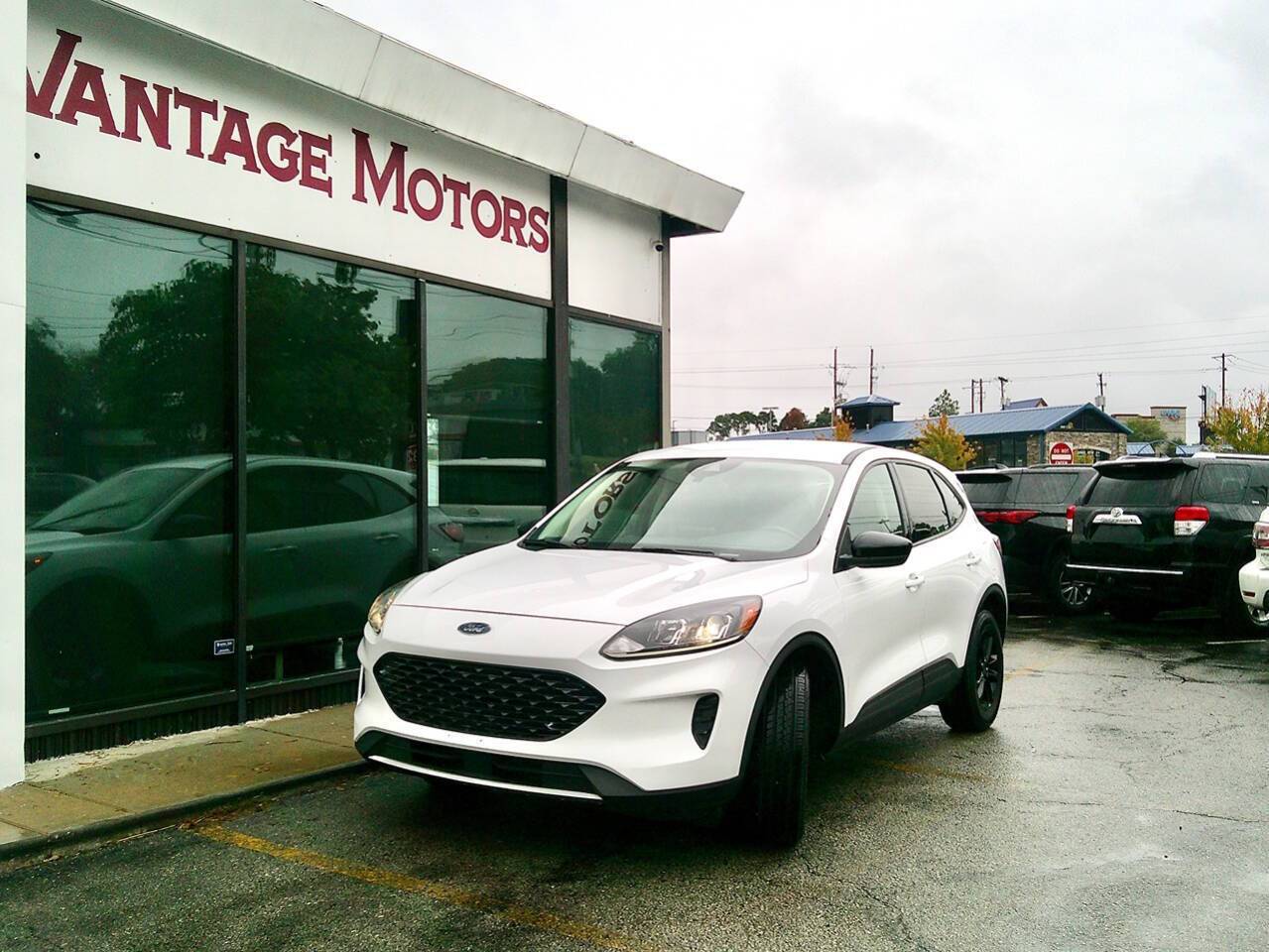 2020 Ford Escape Hybrid SE Sport — SUV — 57,252 mi — Raytown, MO