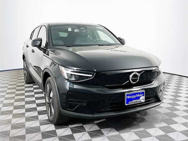 2023 Volvo C40 Recharge Review | Pricing, Trims & Photos
