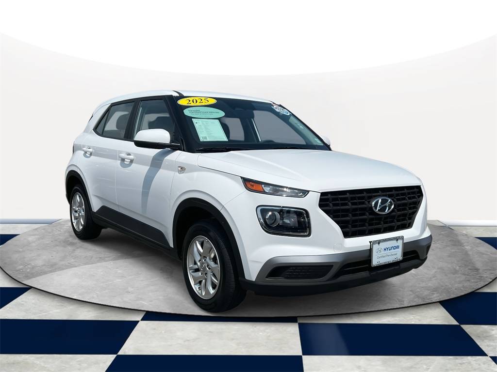 2025 Hyundai Venue SE — SUV — 3,339 mi — West Islip, NY