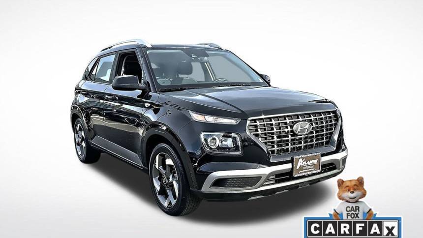 2022 Hyundai Venue SEL — SUV — 17,297 mi — West Islip, NY