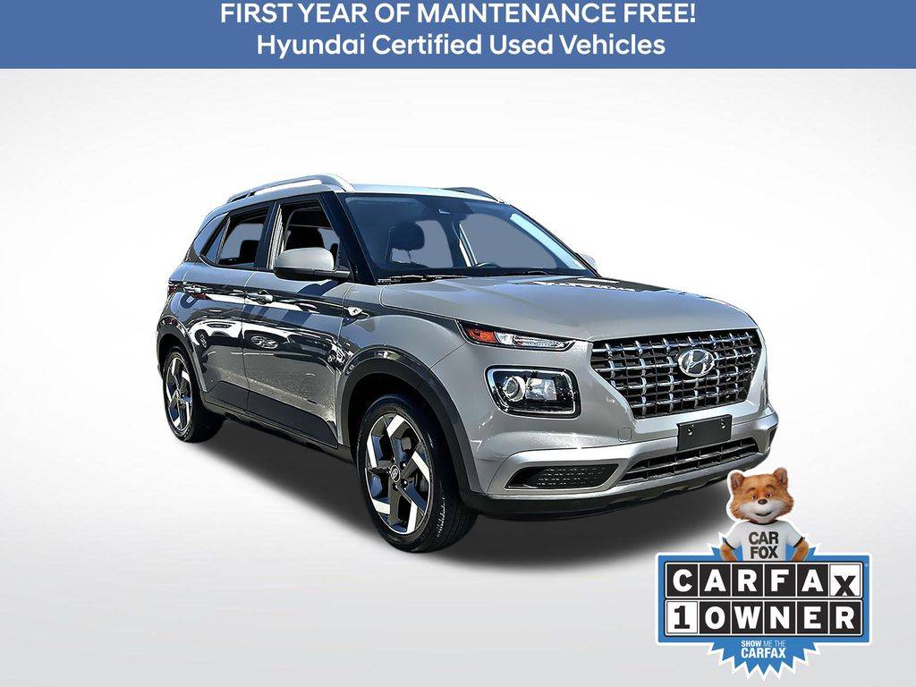 2022 Hyundai Venue SEL — SUV — 24,700 mi — West Islip, NY