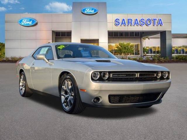 2020 Dodge Challenger SXT — Coupe — 25,645 mi — Sarasota, FL