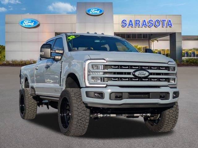 2025 Ford Super Duty F-250 LARIAT — Pickup Truck — 4,145 mi — Sarasota, FL