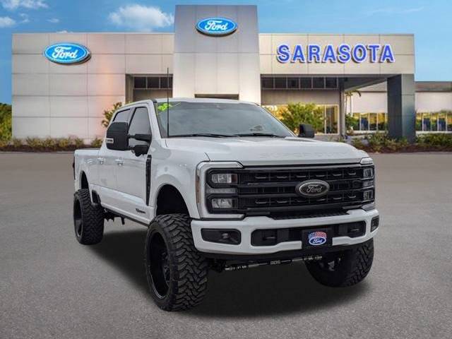 2024 Ford Super Duty F-250 LARIAT — Pickup Truck — 12,696 mi — Sarasota, FL