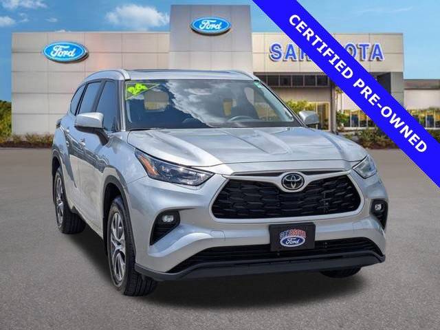 2024 Toyota Highlander XLE — SUV — 6,061 mi — Sarasota, FL