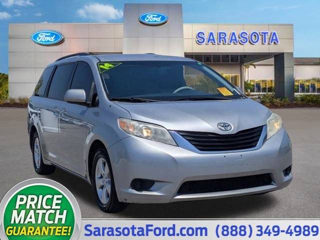 2014 Toyota Sienna LE — Minivan — 147,622 mi — Sarasota, FL
