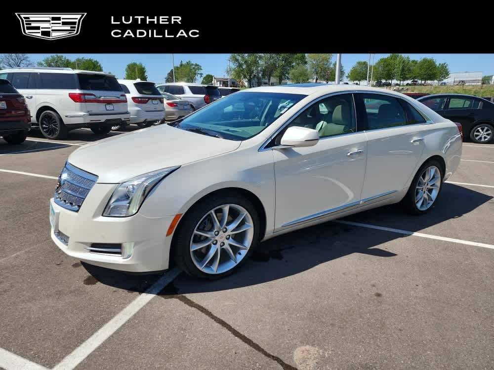 2013 Cadillac XTS Platinum — Sedan — 82,397 mi — Vadnais Heights, MN