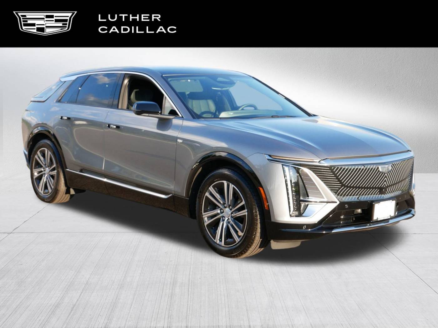 2024 Cadillac LYRIQ Luxury — SUV — 6,933 mi — Vadnais Heights, MN
