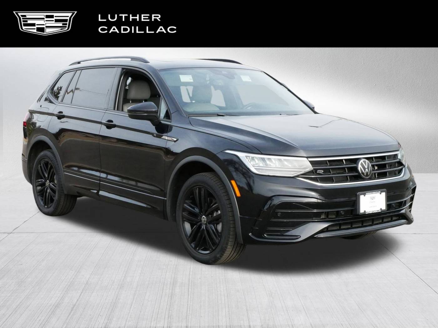 2022 Volkswagen Tiguan SE R-Line Black — SUV — 25,976 mi — Vadnais Heights, MN