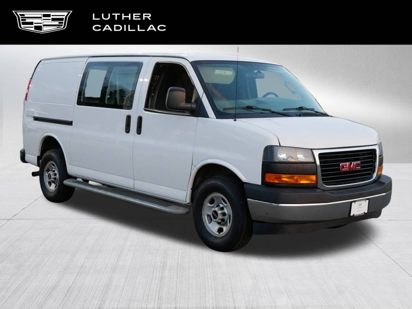 2018 GMC Savana Cargo Van Base — Cargo Van — 112,766 mi — Vadnais Heights, MN