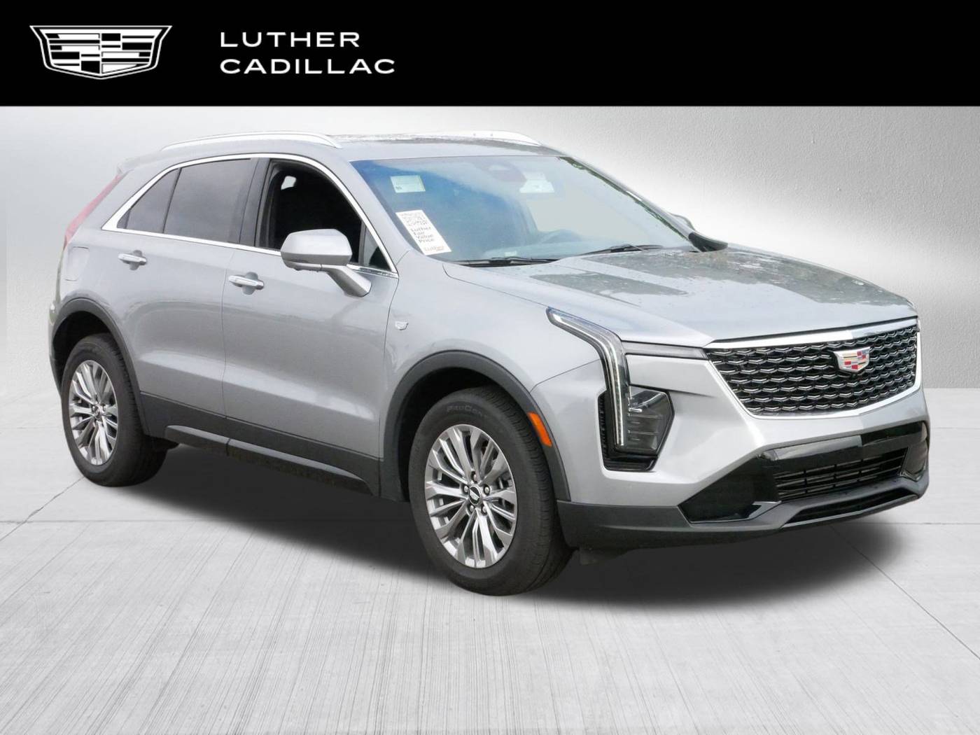 2025 Cadillac XT4 Premium Luxury — SUV — 17,929 mi — Vadnais Heights, MN