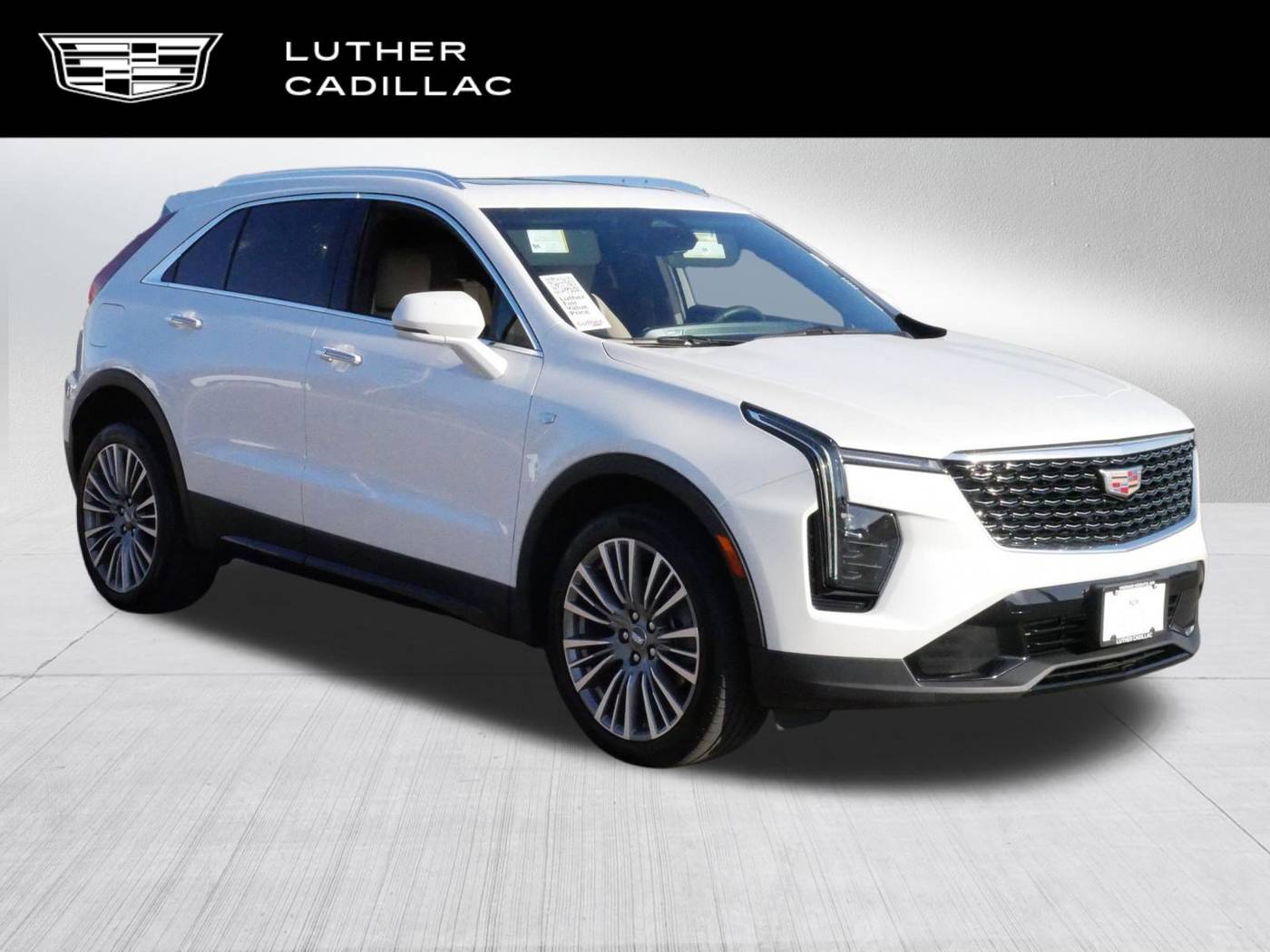 2024 Cadillac XT4 Premium Luxury — SUV — 28,790 mi — Vadnais Heights, MN