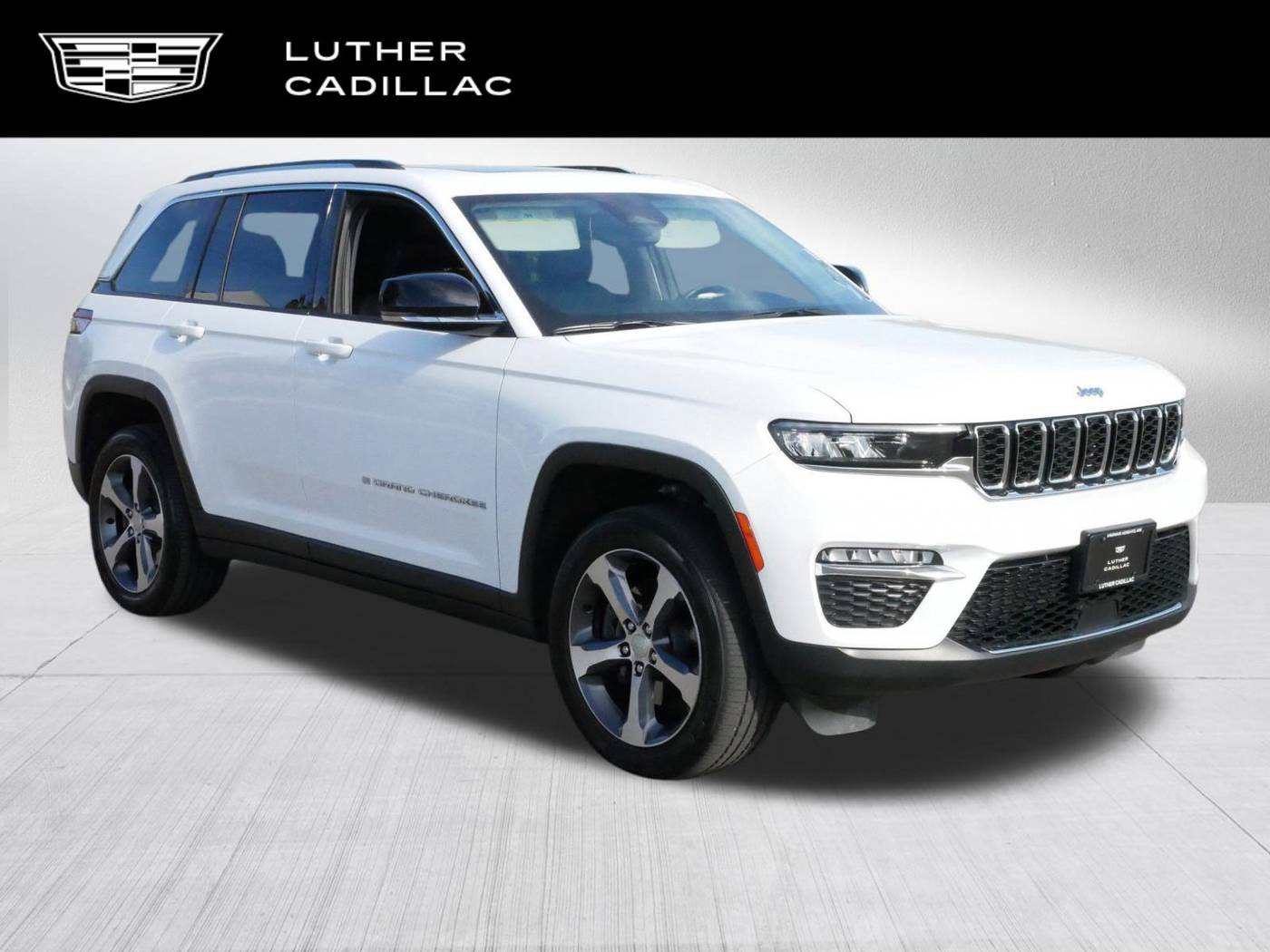 2022 Jeep Grand Cherokee 4xe — SUV — 26,943 mi — Vadnais Heights, MN