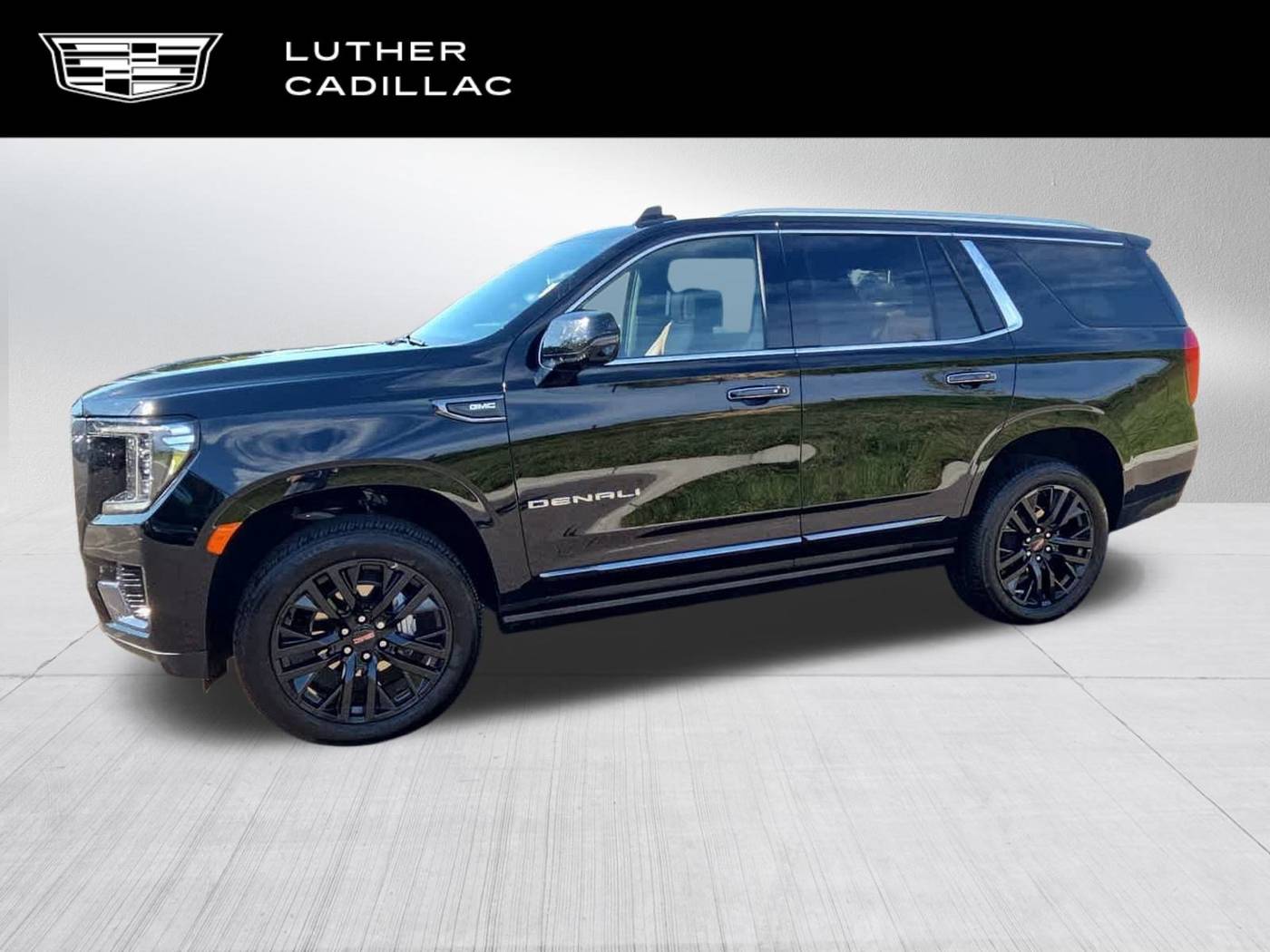 2024 GMC Yukon Denali Ultimate — SUV — 15,680 mi — Vadnais Heights, MN