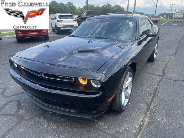 2015 Dodge Challenger SXT