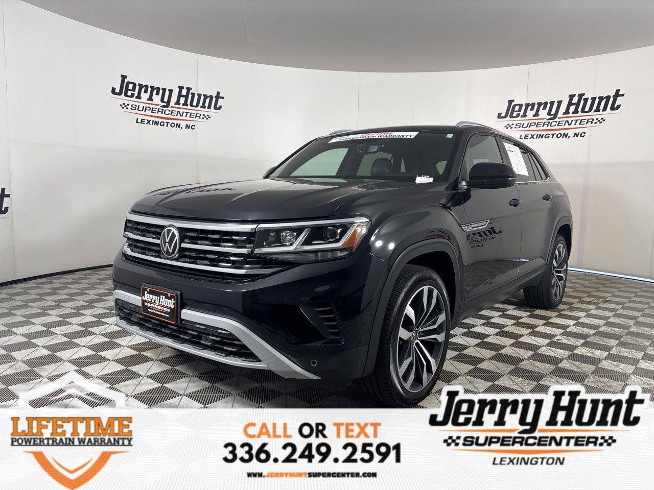 2021 Volkswagen Atlas Cross Sport SE with Technology — SUV — 31,798 mi — Lexington, NC