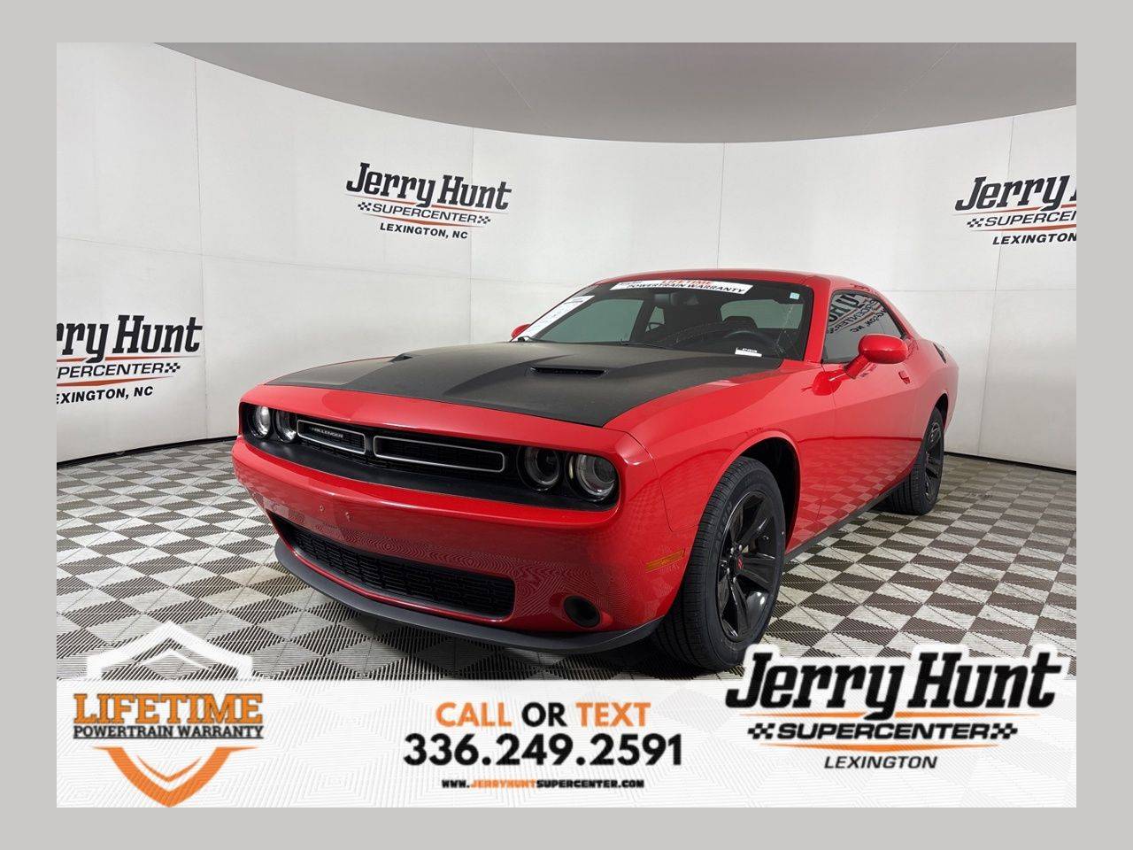 2023 Dodge Challenger SXT