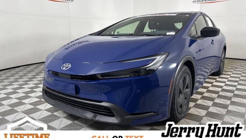 2023 Toyota Prius Limited — Hatchback — 35,182 mi — Lexington, NC