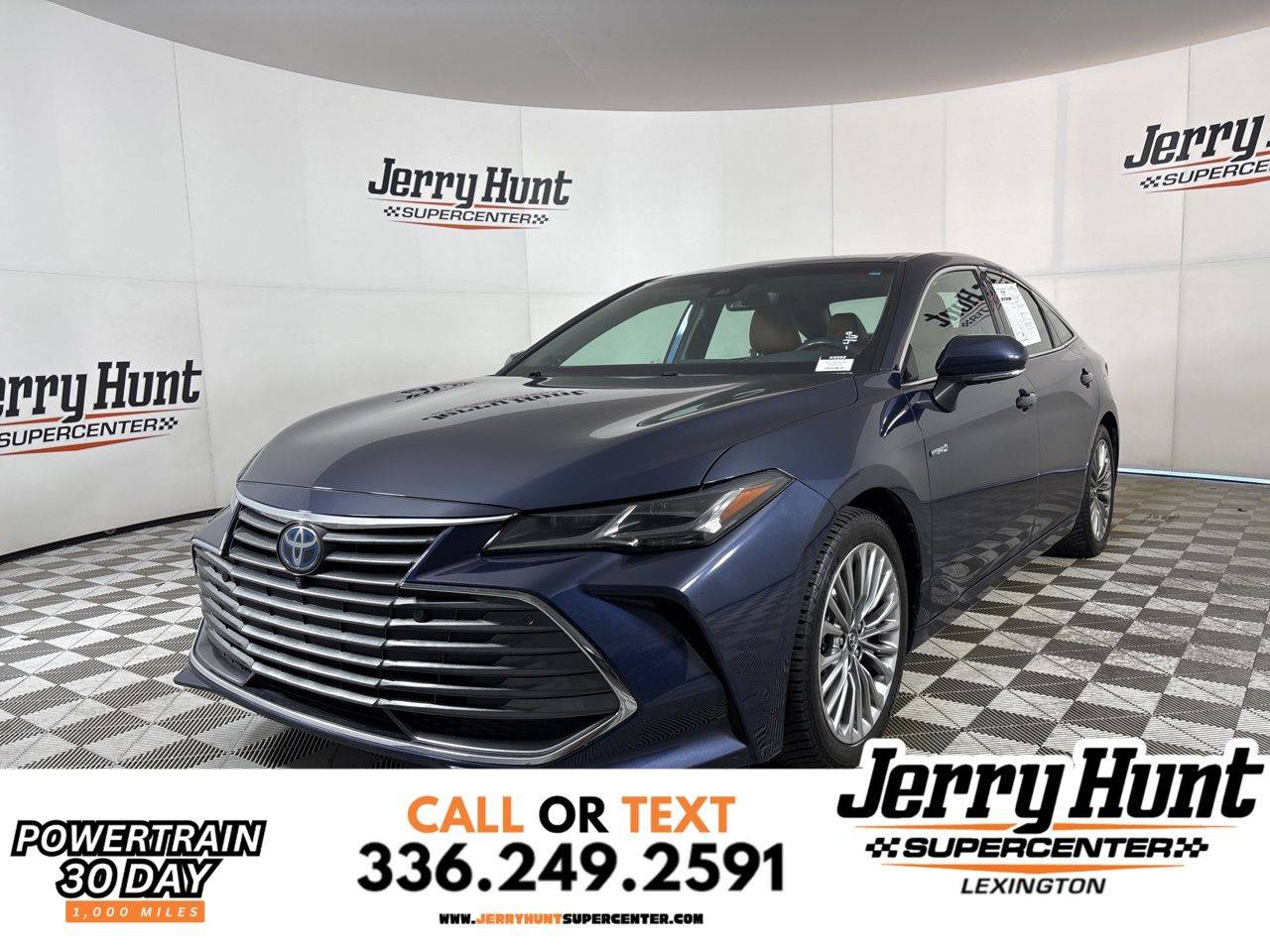 2019 Toyota Avalon Hybrid Limited — Sedan — 59,452 mi — Lexington, NC