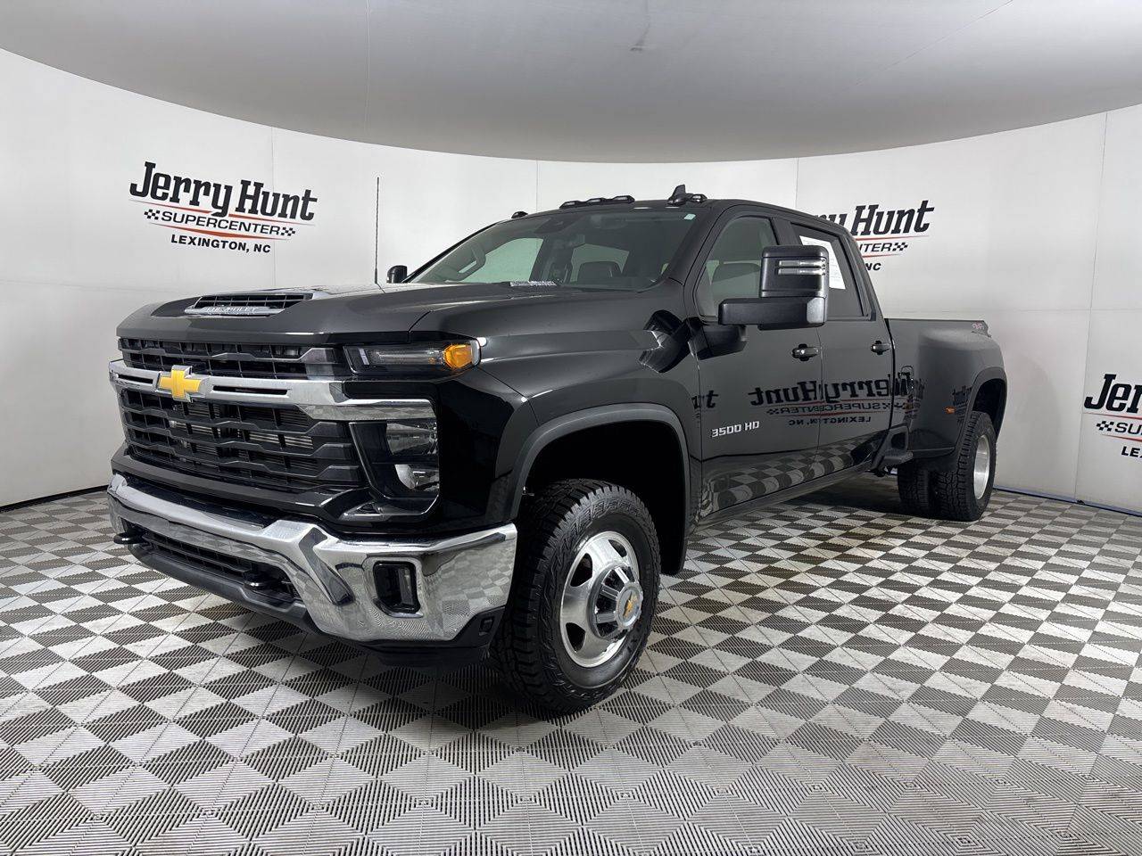 2024 Chevrolet Silverado 3500HD LT — Pickup Truck — 27,823 mi — Lexington, NC