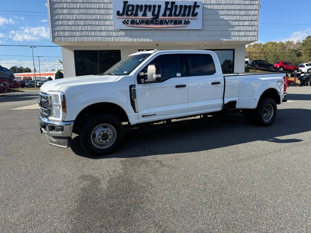 2024 Ford Super Duty F-350 XL — Pickup Truck — 59,324 mi — Lexington, NC