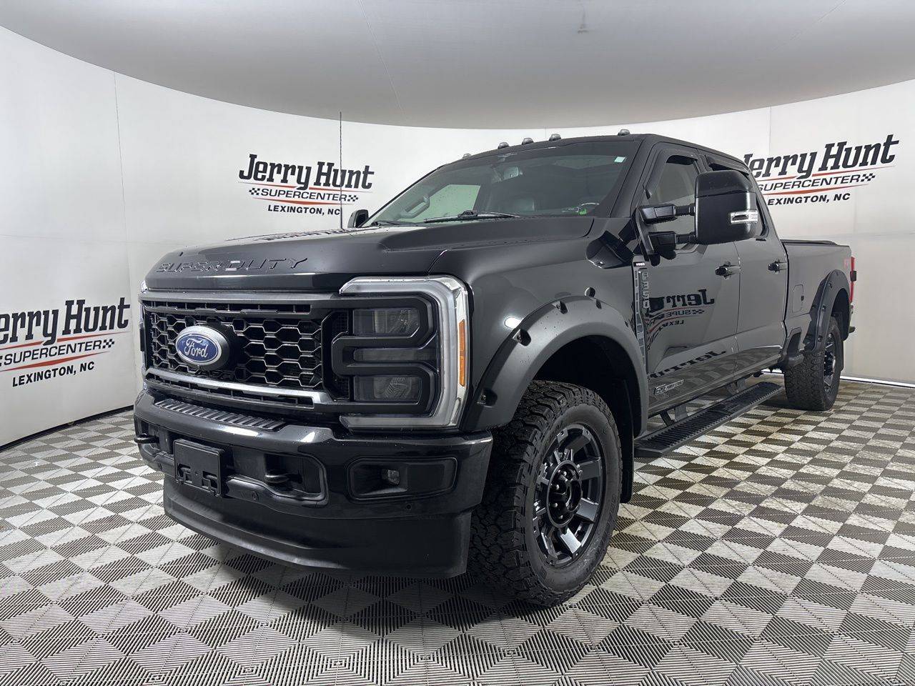 2023 Ford Super Duty F-350 LARIAT — Pickup Truck — 40,790 mi — Lexington, NC