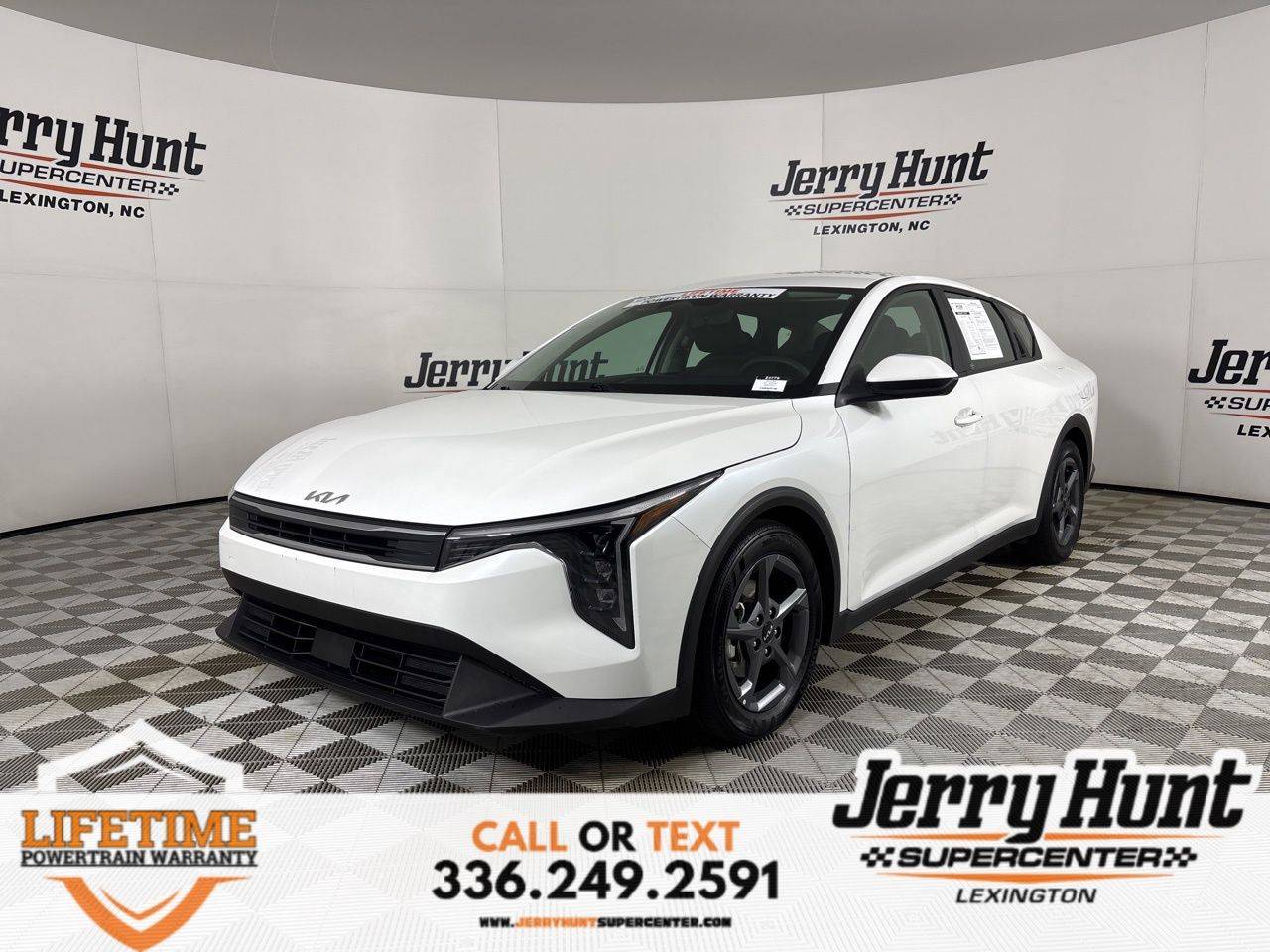 2025 Kia K4 LXS — Sedan — 10,433 mi — Lexington, NC