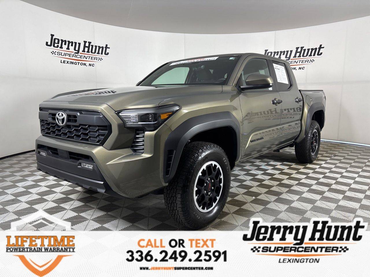 2025 Toyota Tacoma Limited — Pickup Truck — 13,880 mi — Lexington, NC