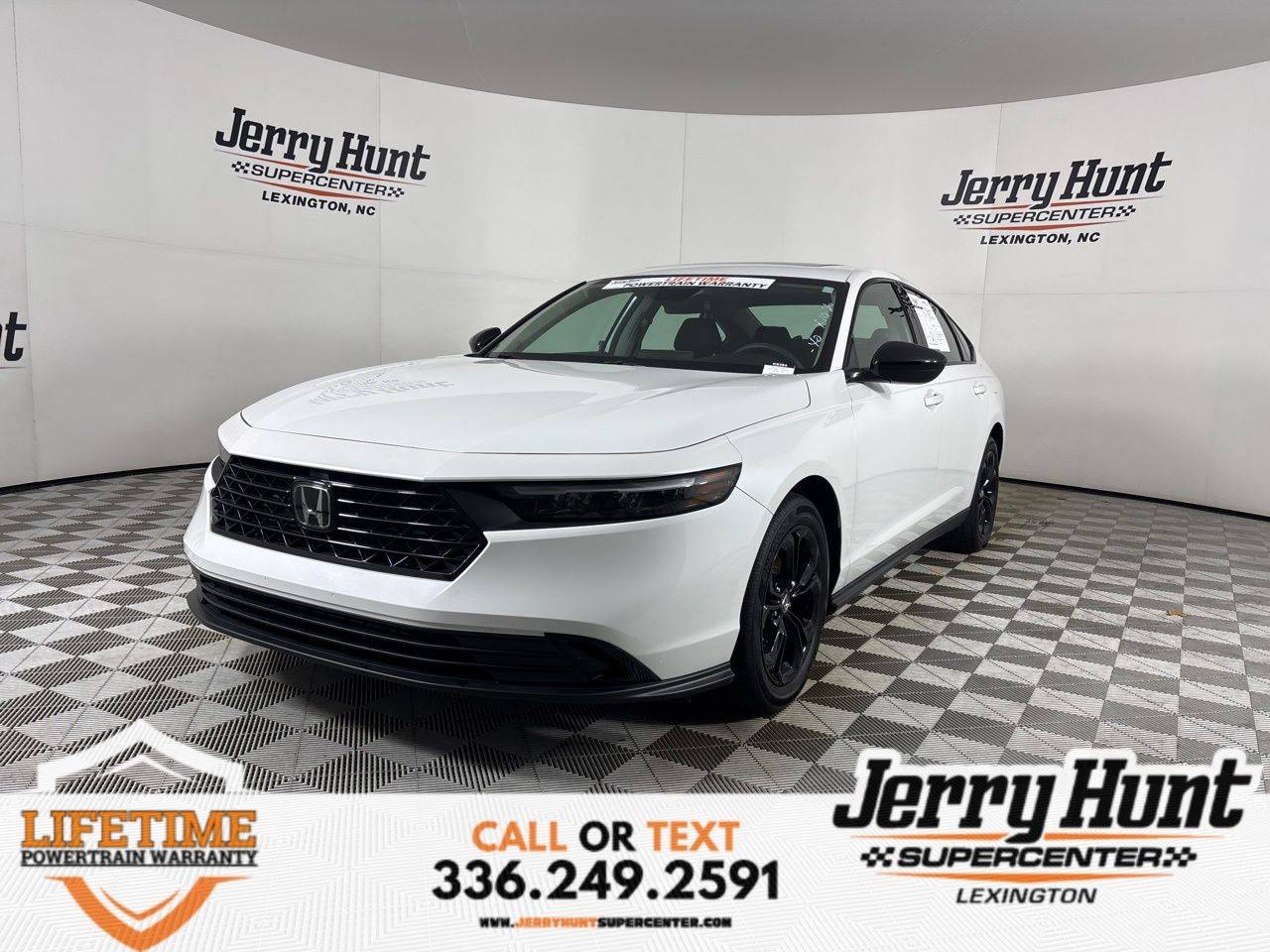 2025 Honda Accord SE — Sedan — 19,555 mi — Lexington, NC