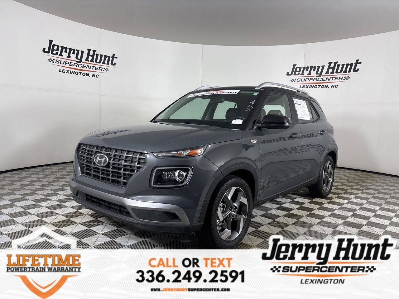 2024 Hyundai Venue Limited — SUV — 5,711 mi — Lexington, NC