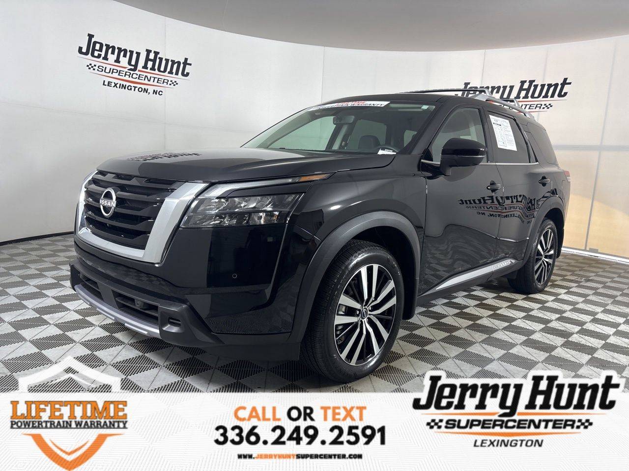 2025 Nissan Pathfinder Platinum — SUV — 2,793 mi — Lexington, NC