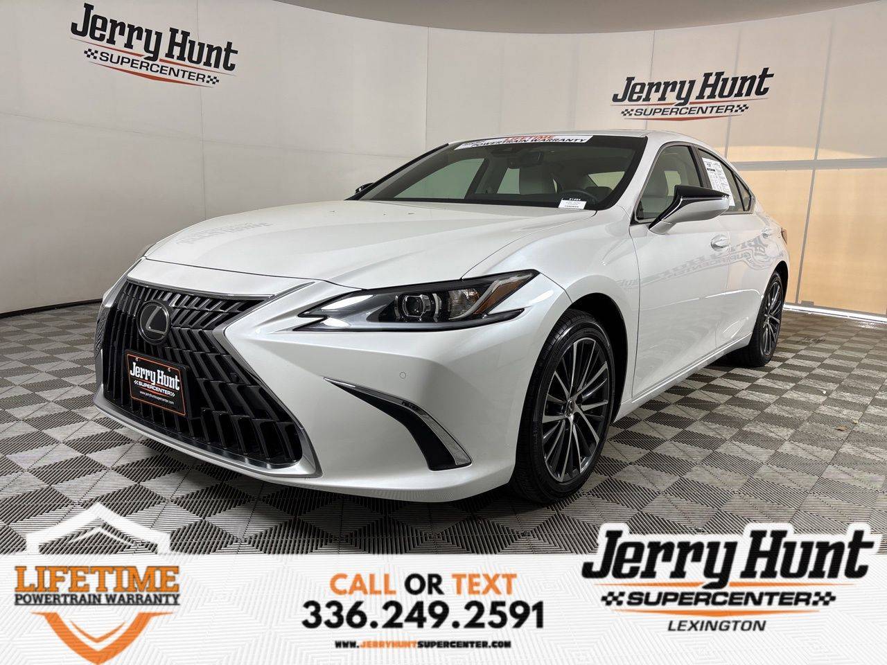 2024 Lexus ES ES 300h — Sedan — 9,553 mi — Lexington, NC