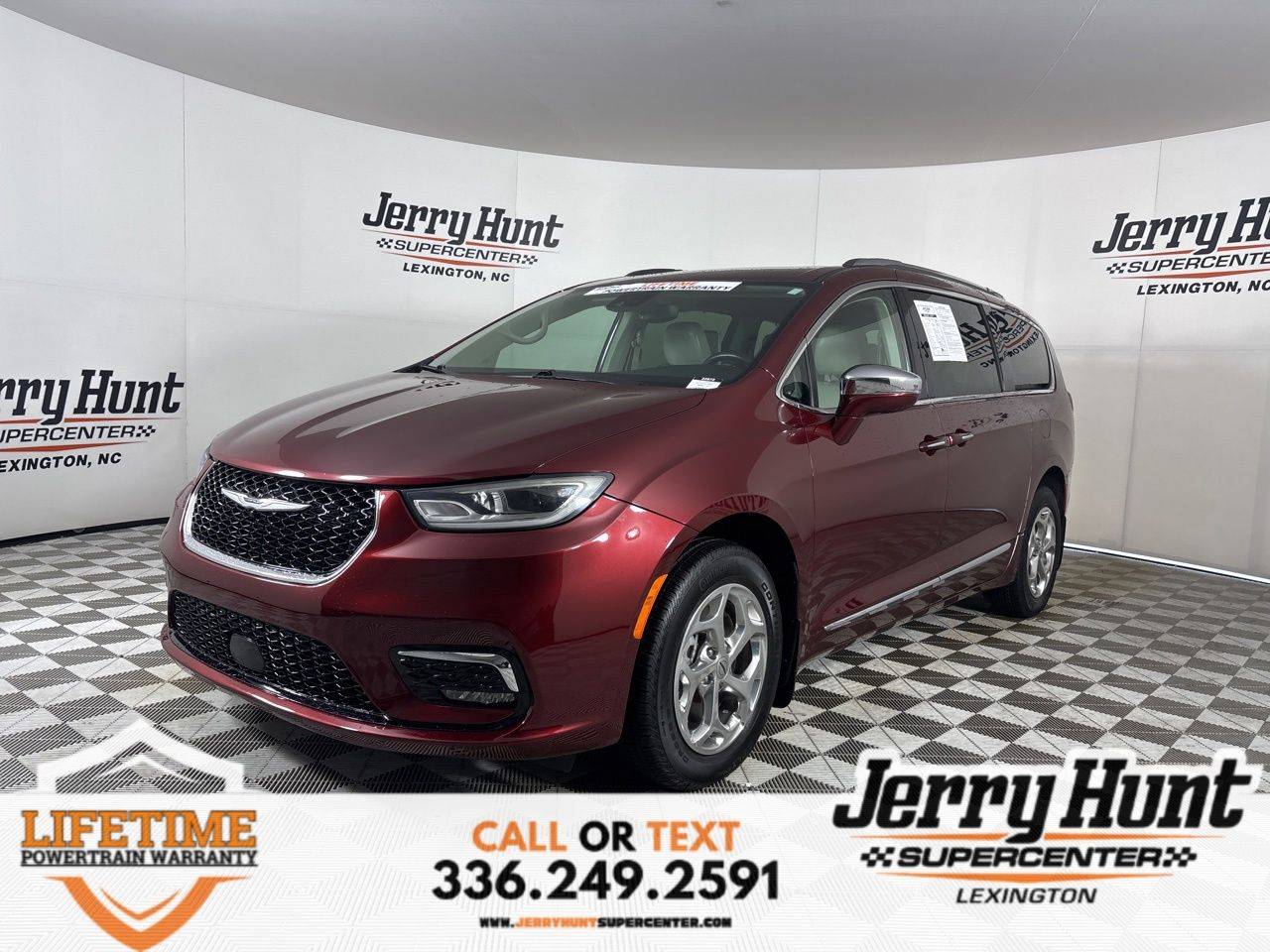 2021 Chrysler Pacifica Limited — Minivan — 50,964 mi — Lexington, NC