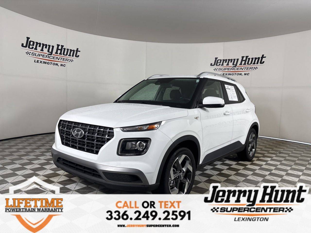2024 Hyundai Venue SEL — SUV — 11,186 mi — Lexington, NC