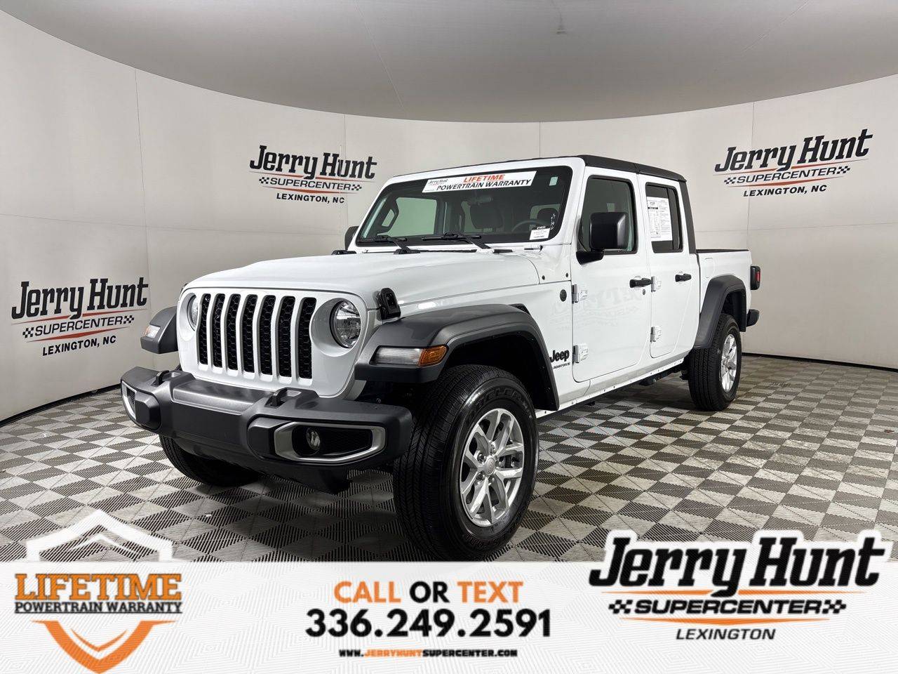 2023 Jeep Gladiator Sport S — Pickup Truck — 12,245 mi — Lexington, NC