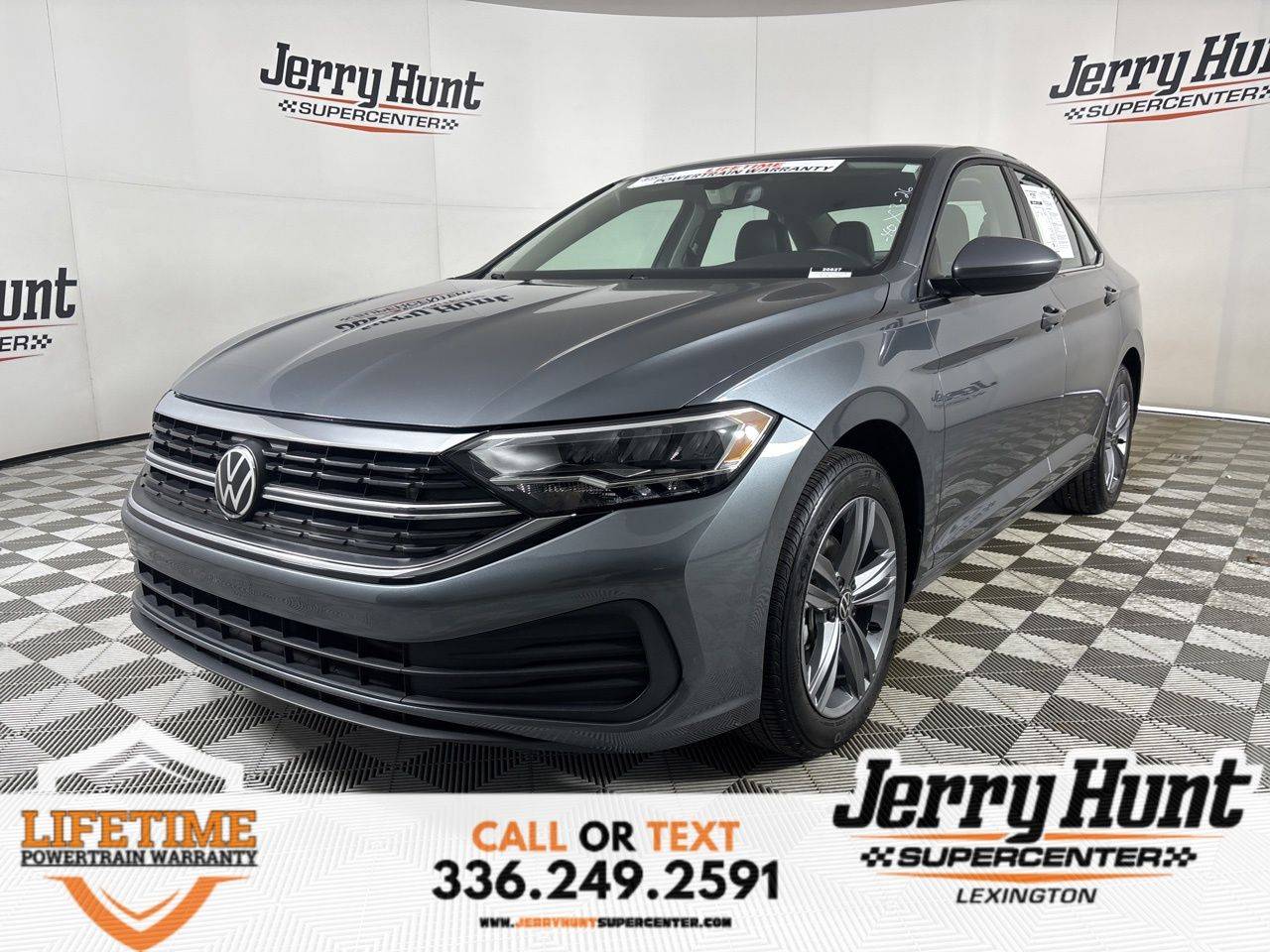 2024 Volkswagen Jetta SE — Sedan — 20,206 mi — Lexington, NC