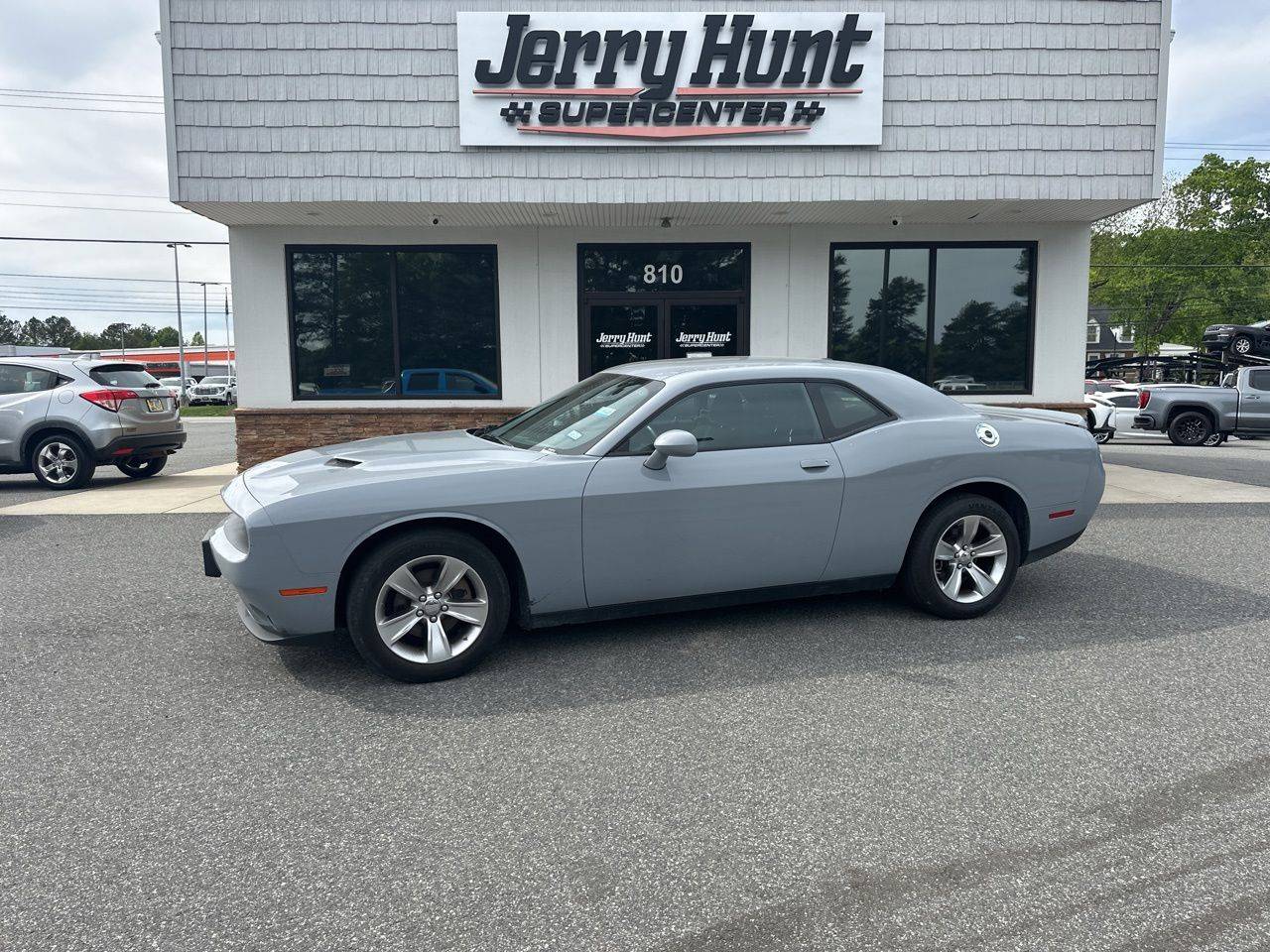 2022 Dodge Challenger SXT — Coupe — 52,465 mi — Lexington, NC