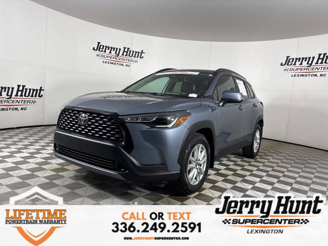 2024 Toyota Corolla Cross LE — SUV — 27,969 mi — Lexington, NC