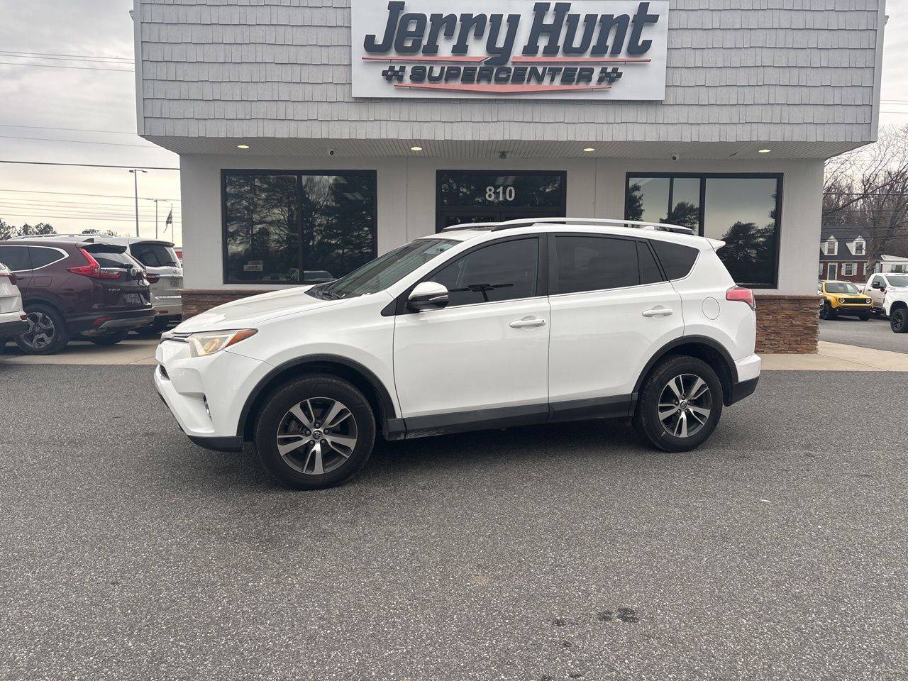 2018 Toyota RAV4 XLE — SUV — 34,723 mi — Lexington, NC