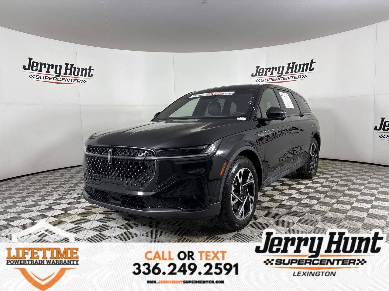 2024 Lincoln Nautilus Premiere — SUV — 5,730 mi — Lexington, NC