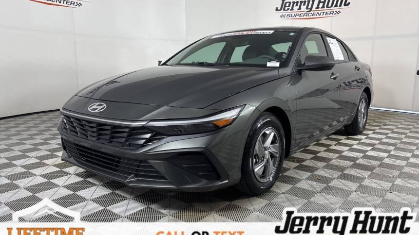 2024 Hyundai Elantra SE — Sedan — 13,852 mi — Lexington, NC