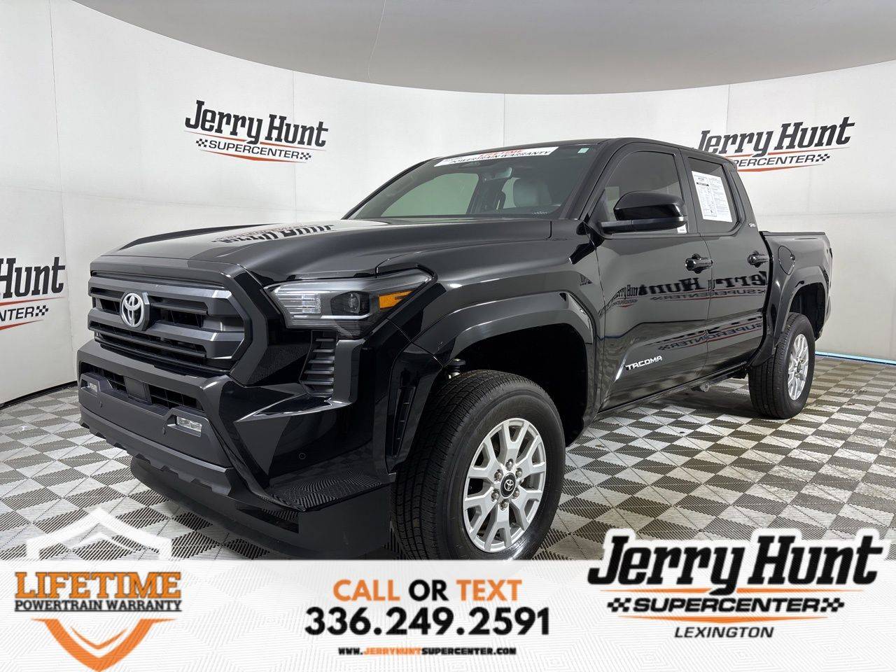 2024 Toyota Tacoma SR5 — Pickup Truck — 11,291 mi — Lexington, NC