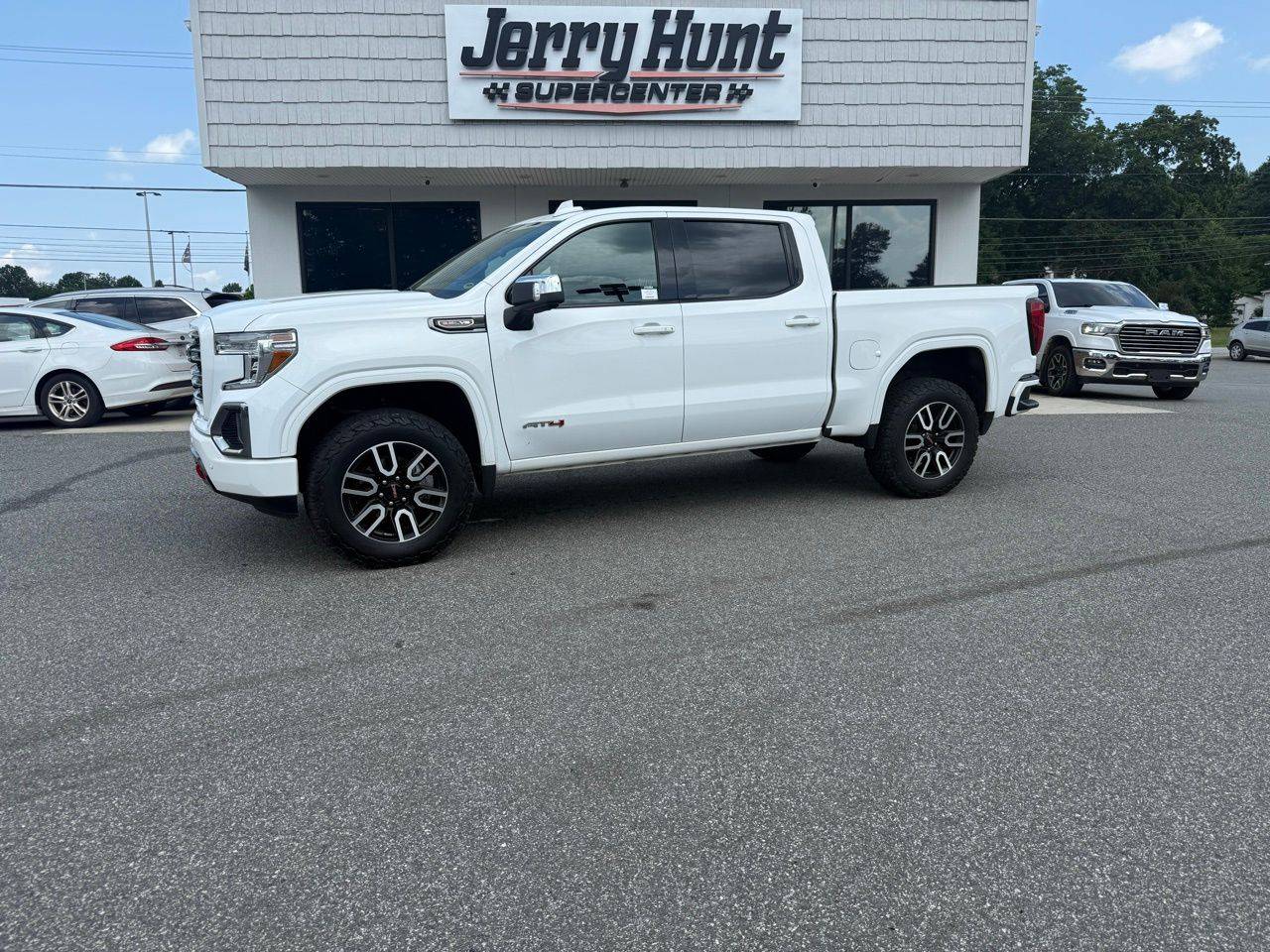 2020 GMC Sierra 1500 AT4 — Pickup Truck — 50,998 mi — Lexington, NC