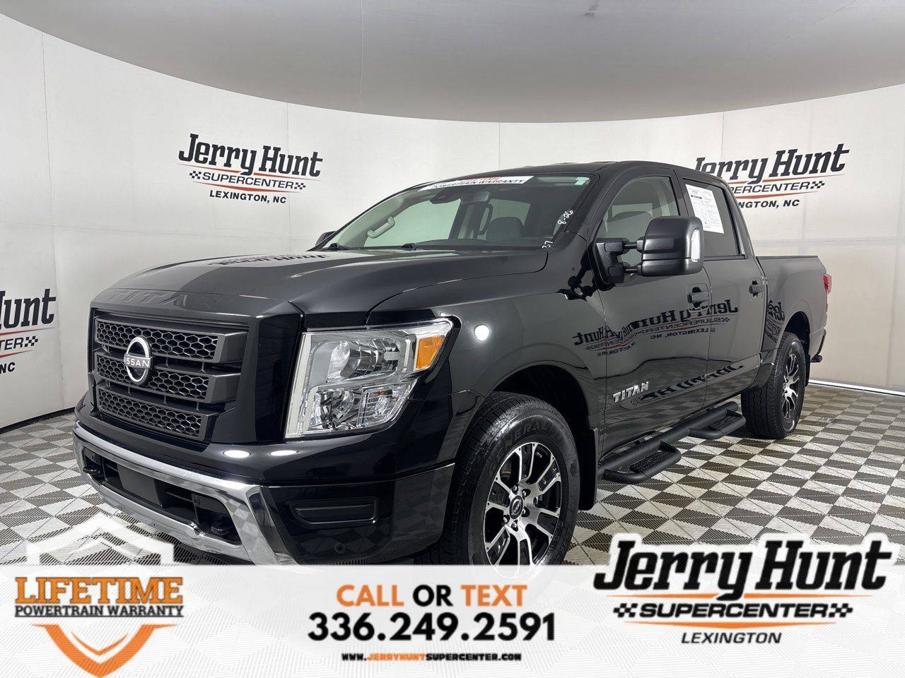 2024 Nissan Titan SV — Pickup Truck — 30,761 mi — Lexington, NC